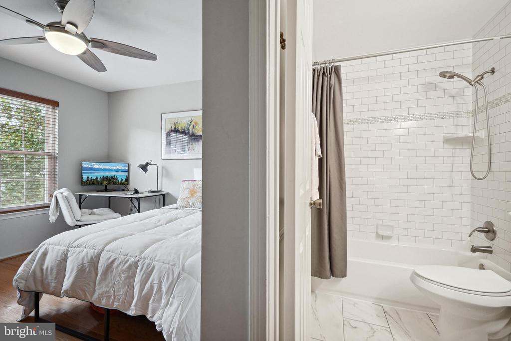 3310 WYNDHAM CIRCLE 315