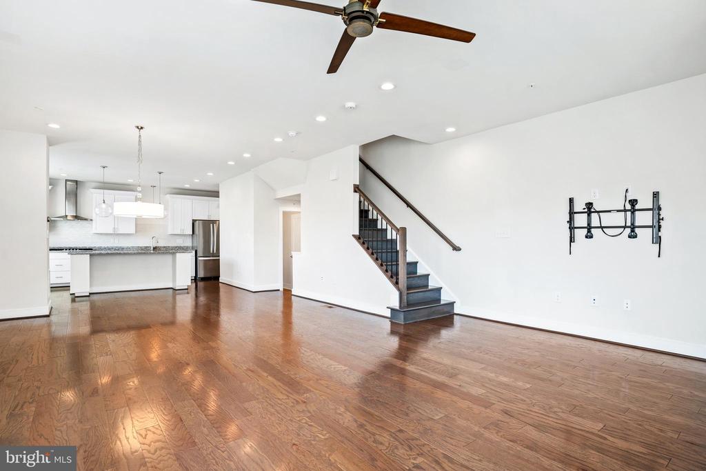400 STABLER LANE