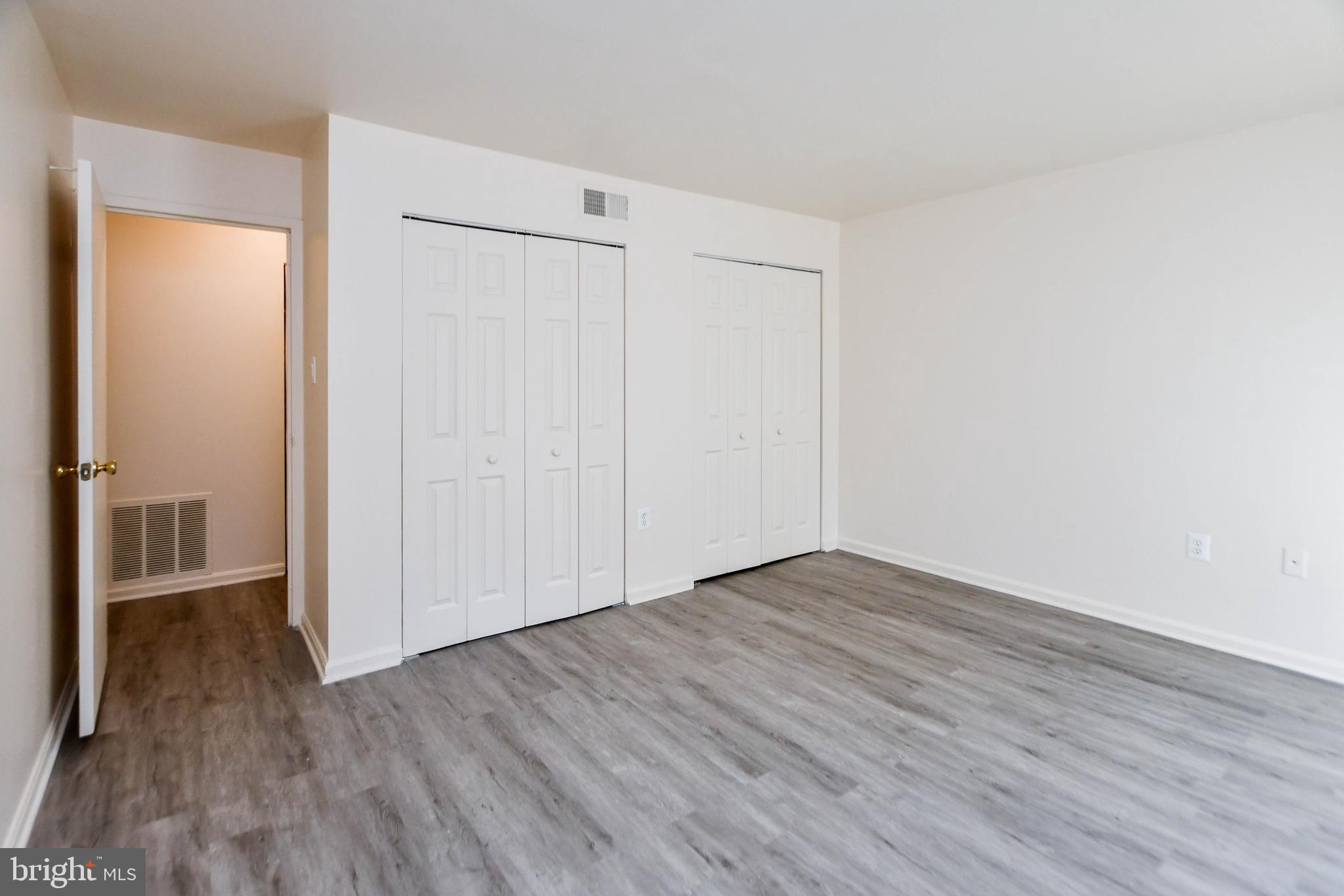 30 CANTERBURY SQUARE 202