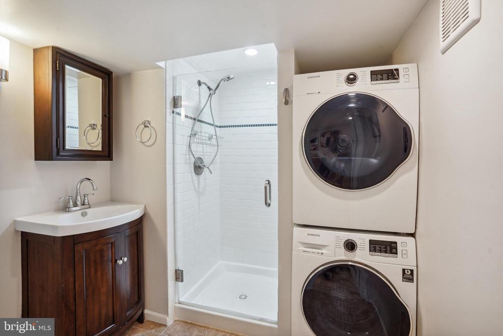 506 E HOWELL AVENUE A