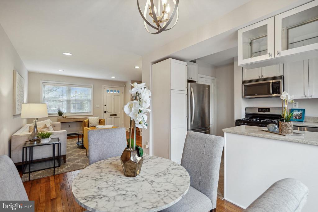 506 E HOWELL AVENUE A