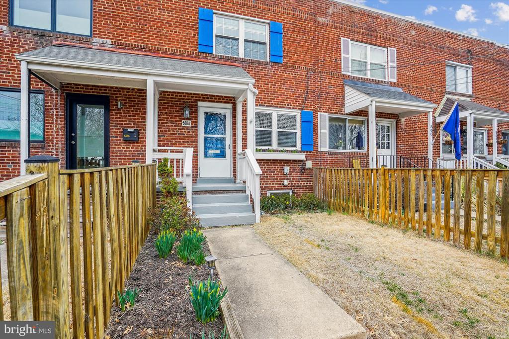 506 E HOWELL AVENUE A