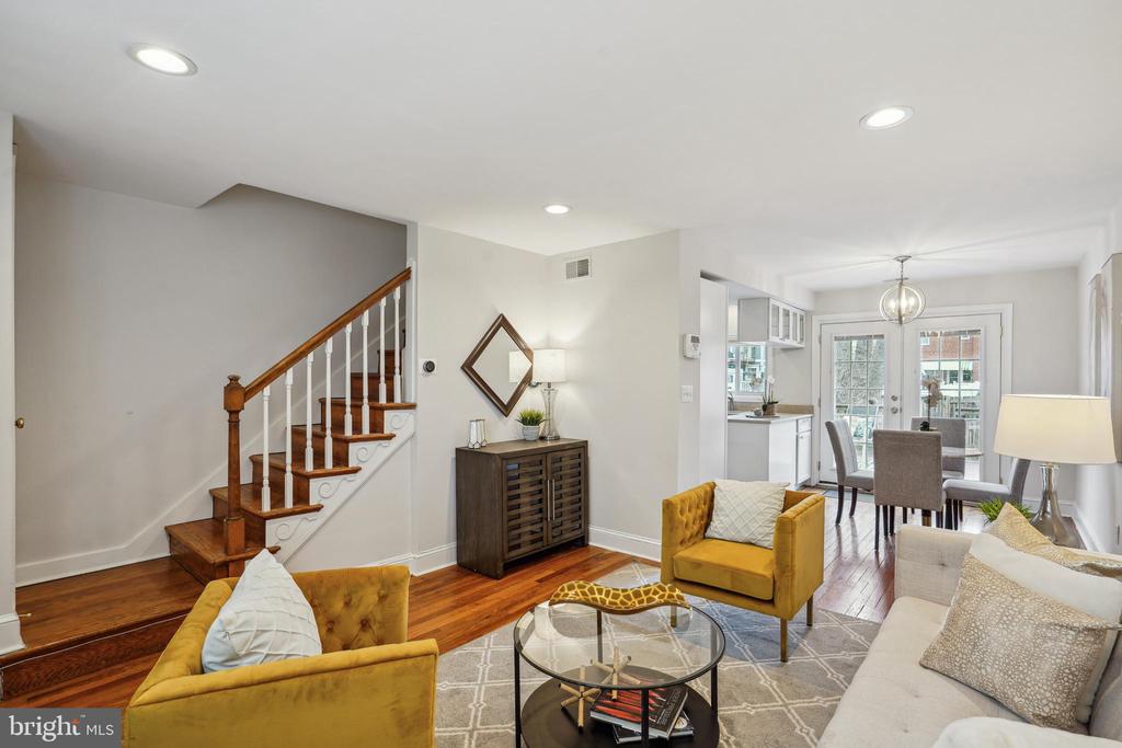 506 E HOWELL AVENUE A