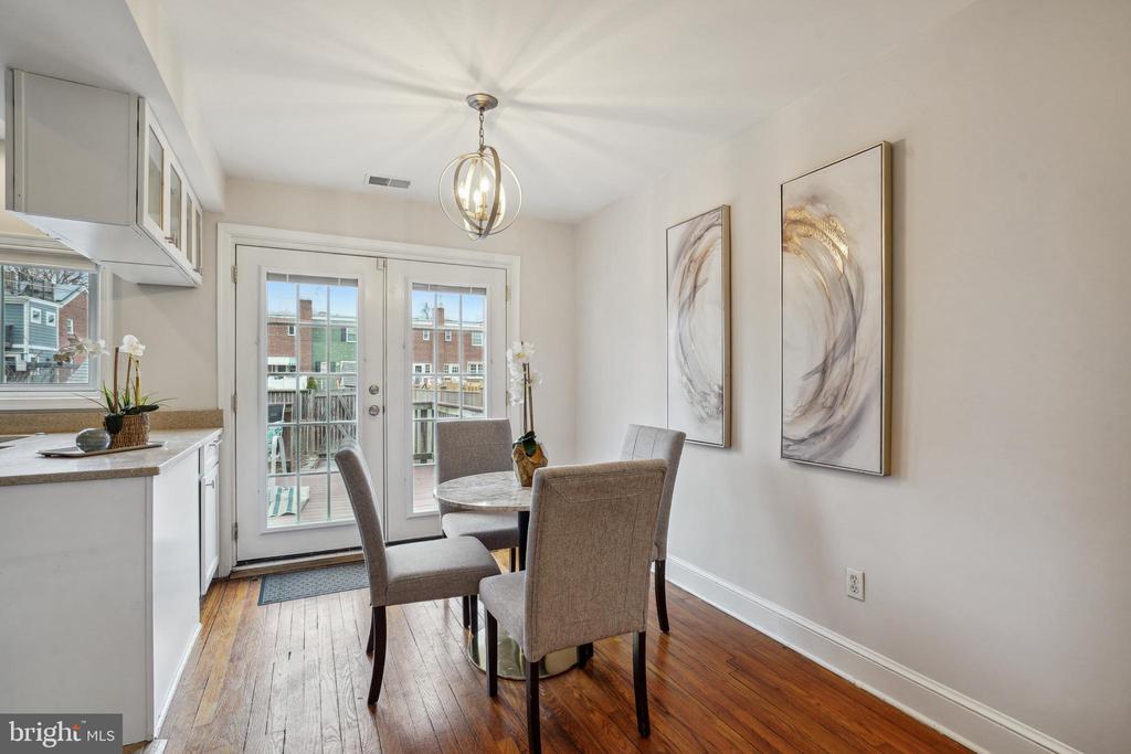 506 E HOWELL AVENUE A