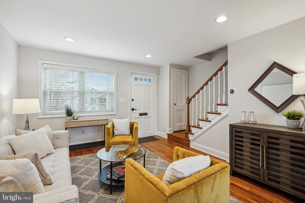506 E HOWELL AVENUE A