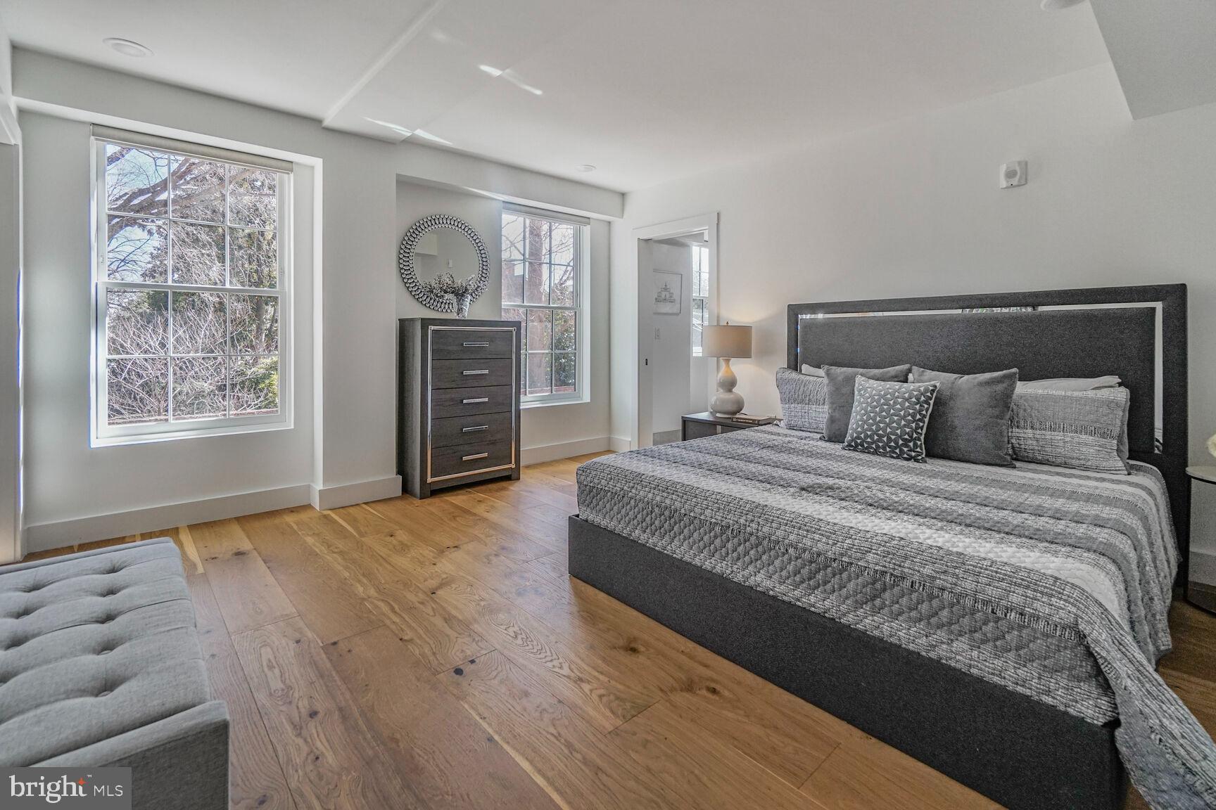 312 S WASHINGTON STREET 202