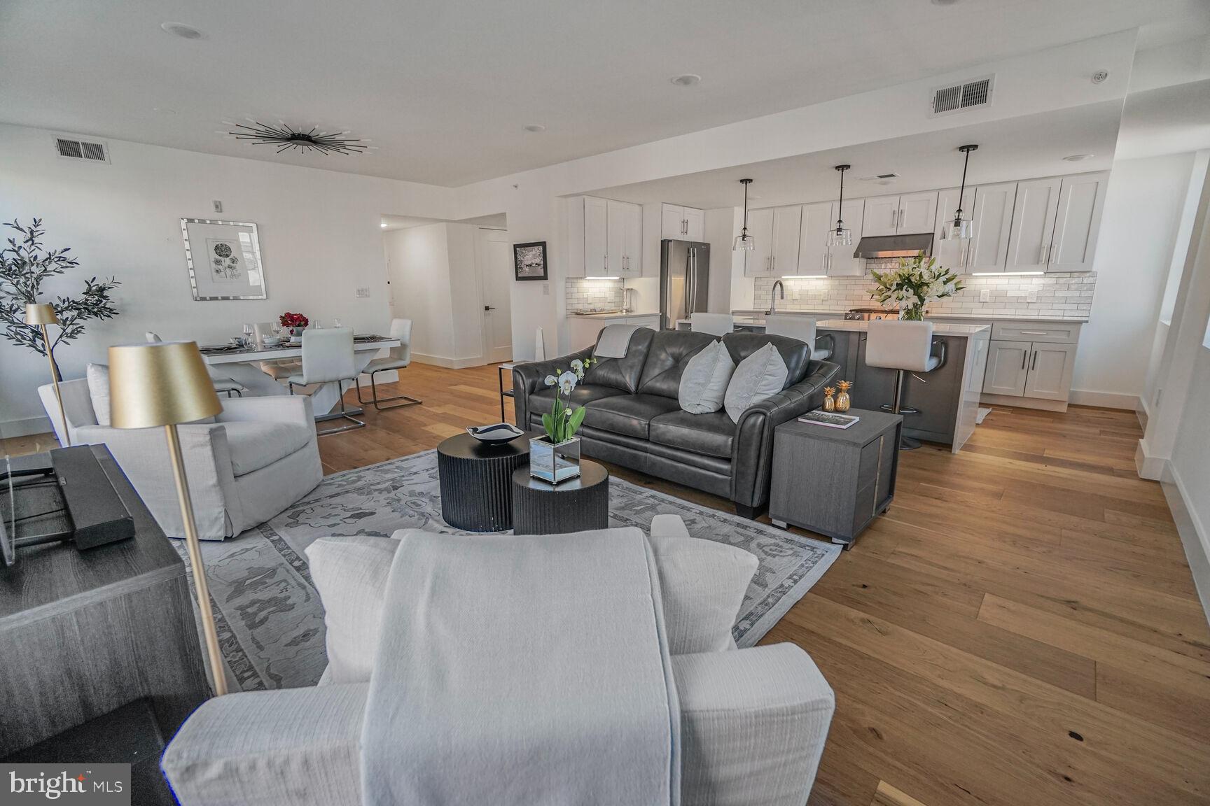 312 S WASHINGTON STREET 202