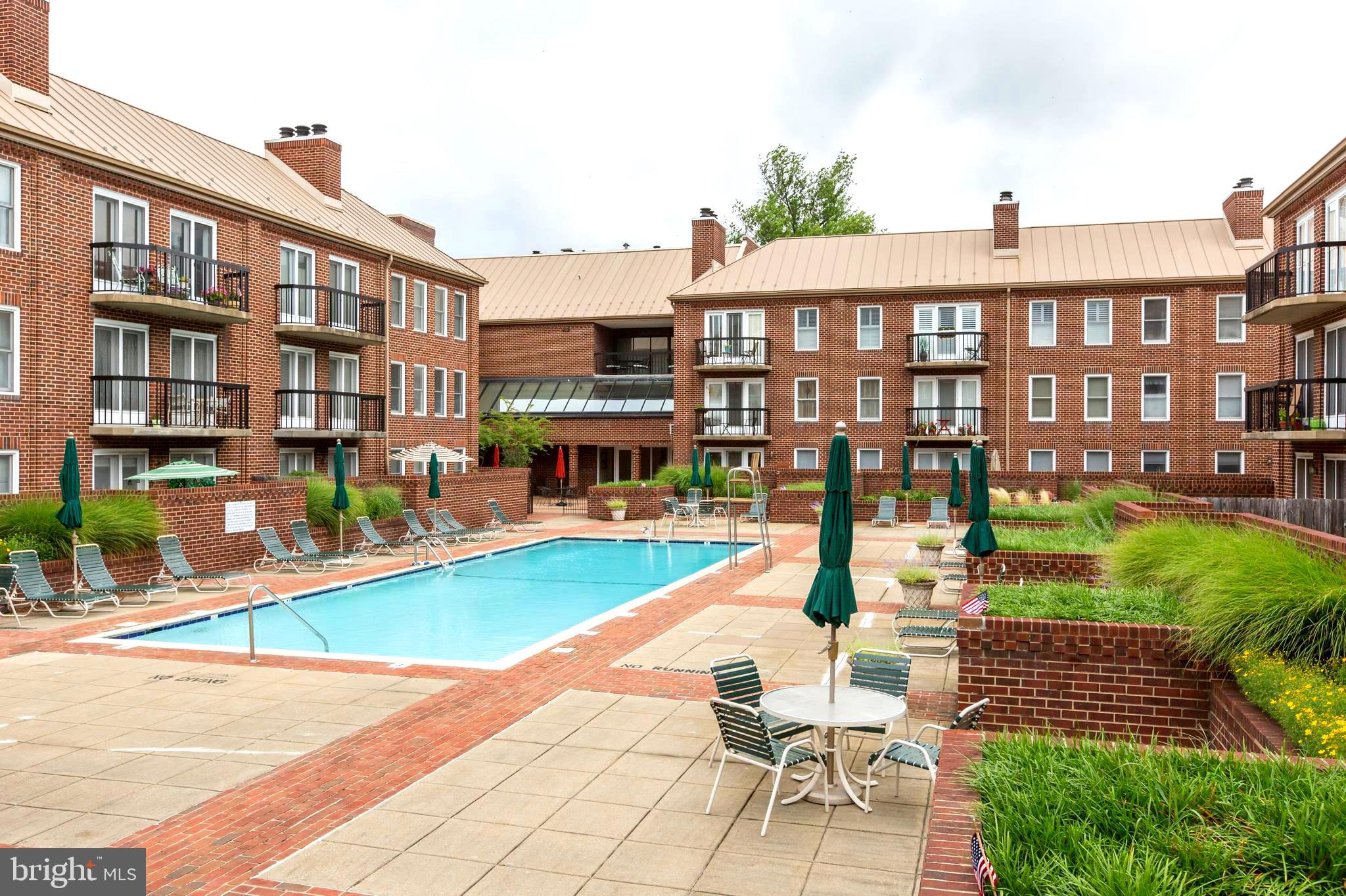 800 S SAINT ASAPH STREET 218