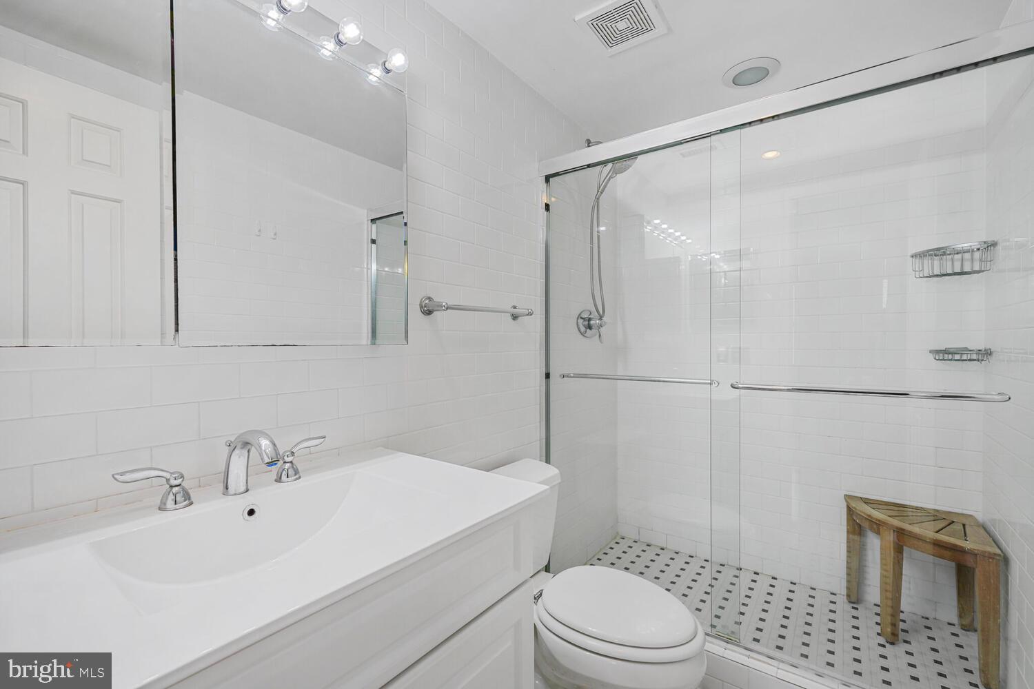 800 S SAINT ASAPH STREET 218