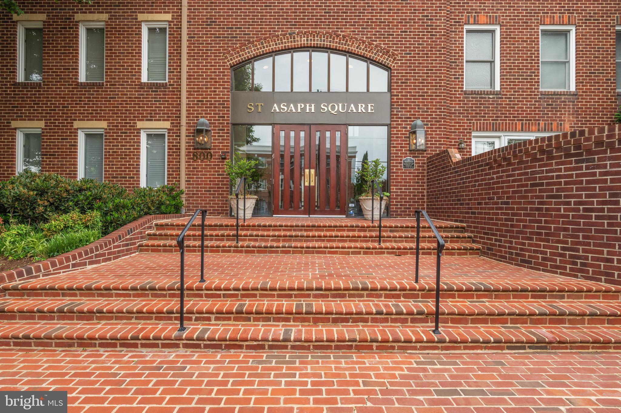 800 S SAINT ASAPH STREET 218