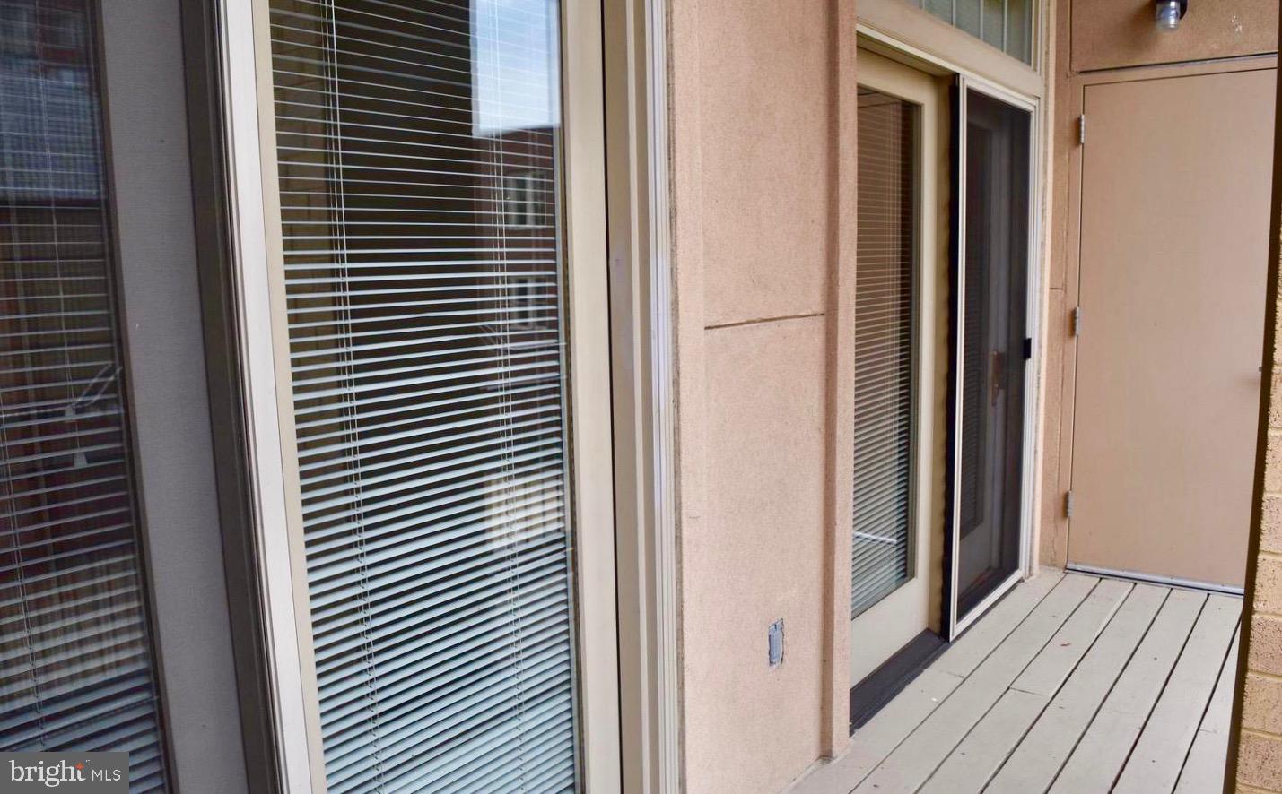 309 HOLLAND LANE 111