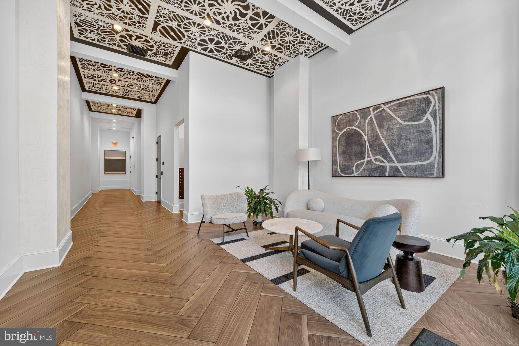 1312 KING STREET 210