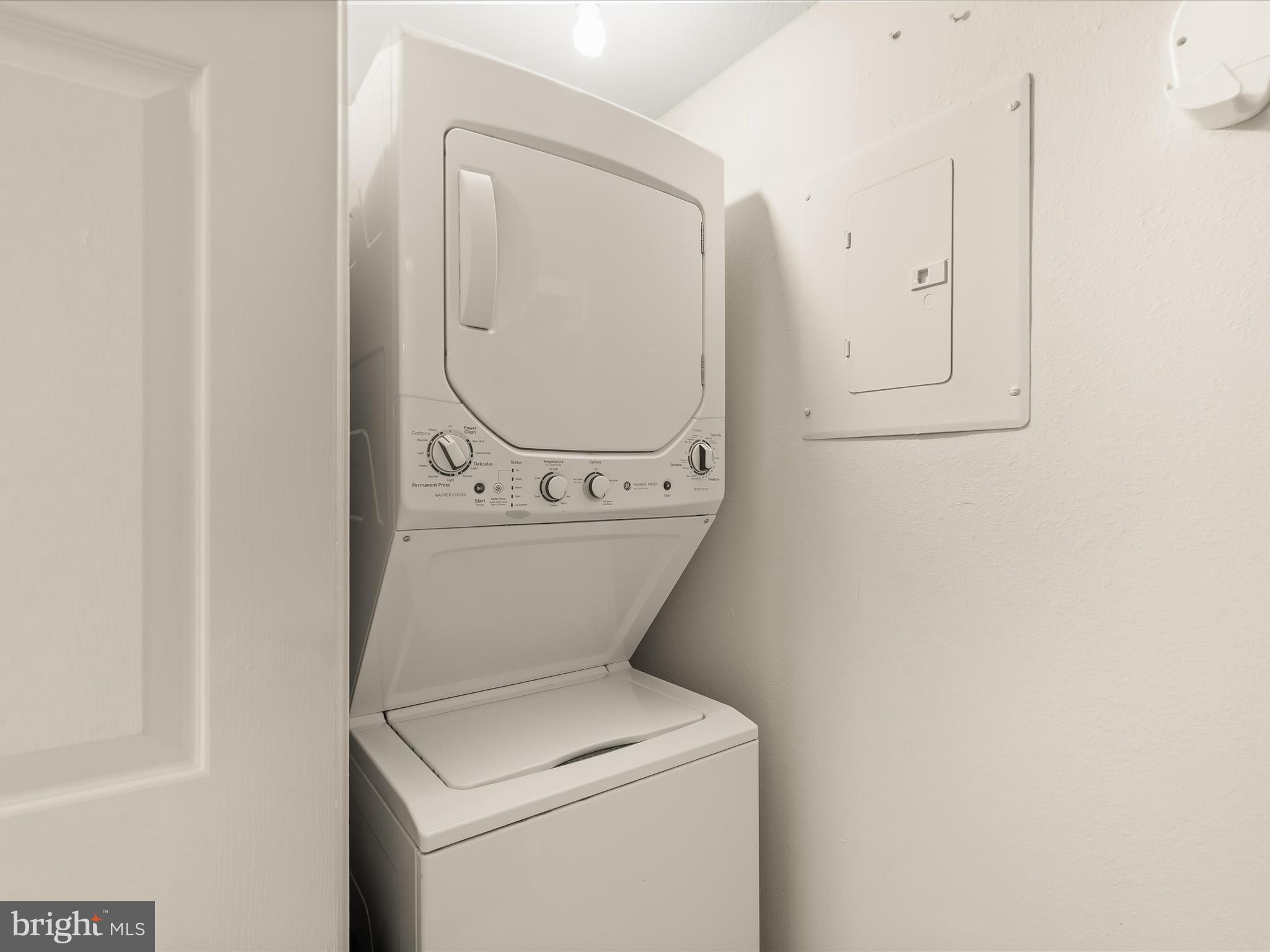 3308 WYNDHAM CIRCLE 323