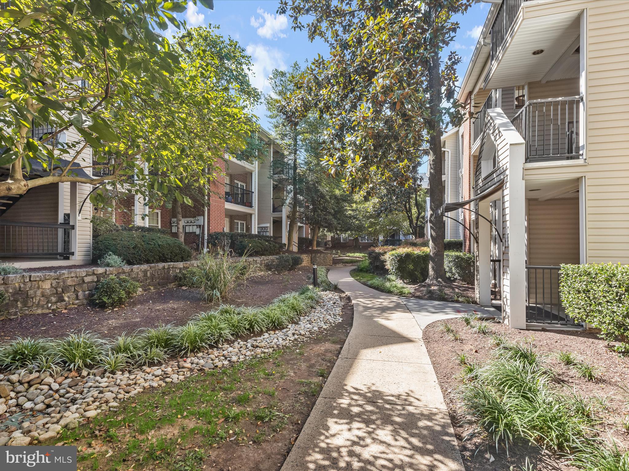 3308 WYNDHAM CIRCLE 323