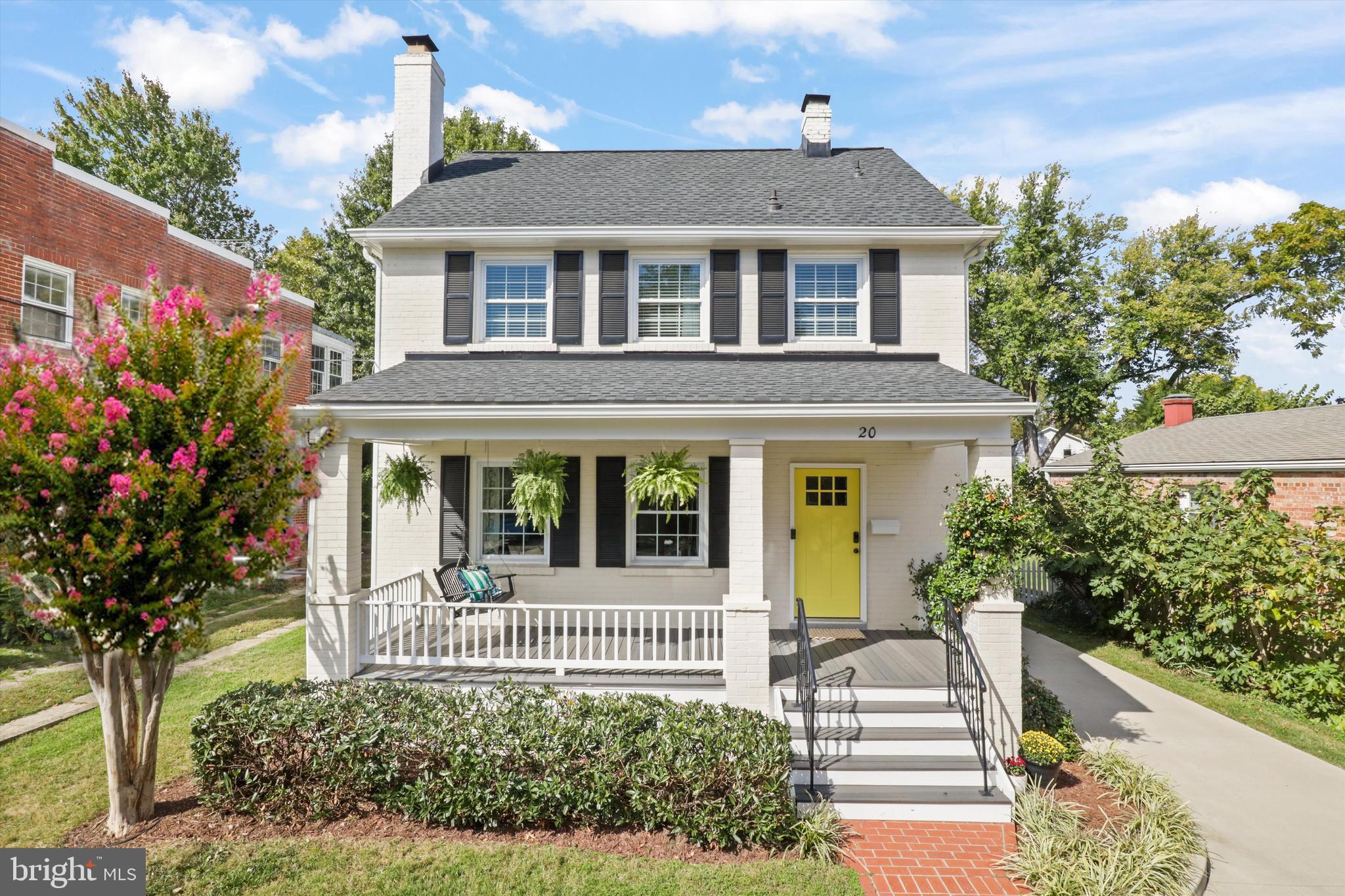 20 SUNSET DRIVE