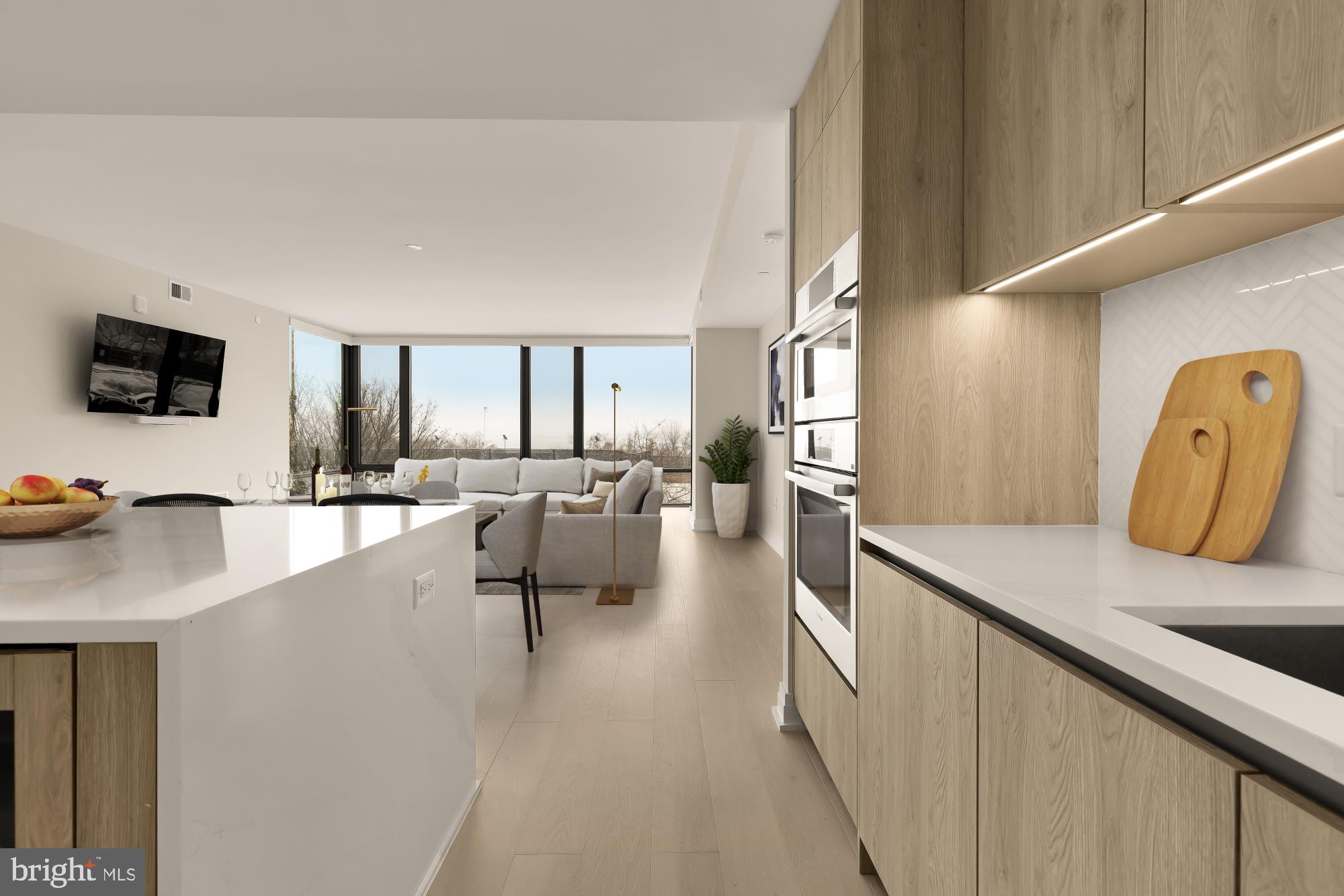 1201 N ROYAL STREET 206