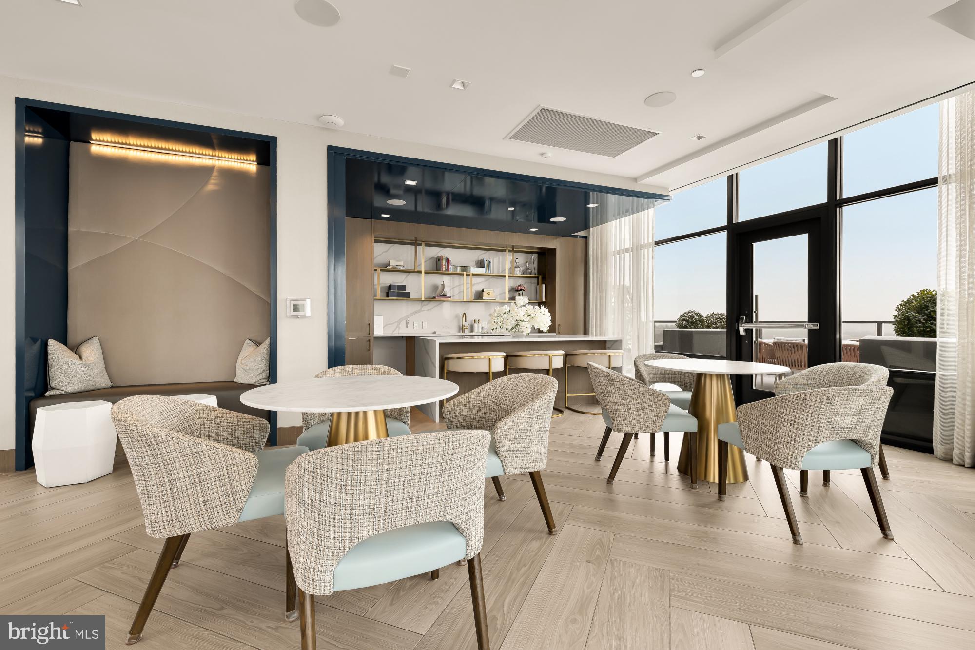 1201 N ROYAL STREET 206