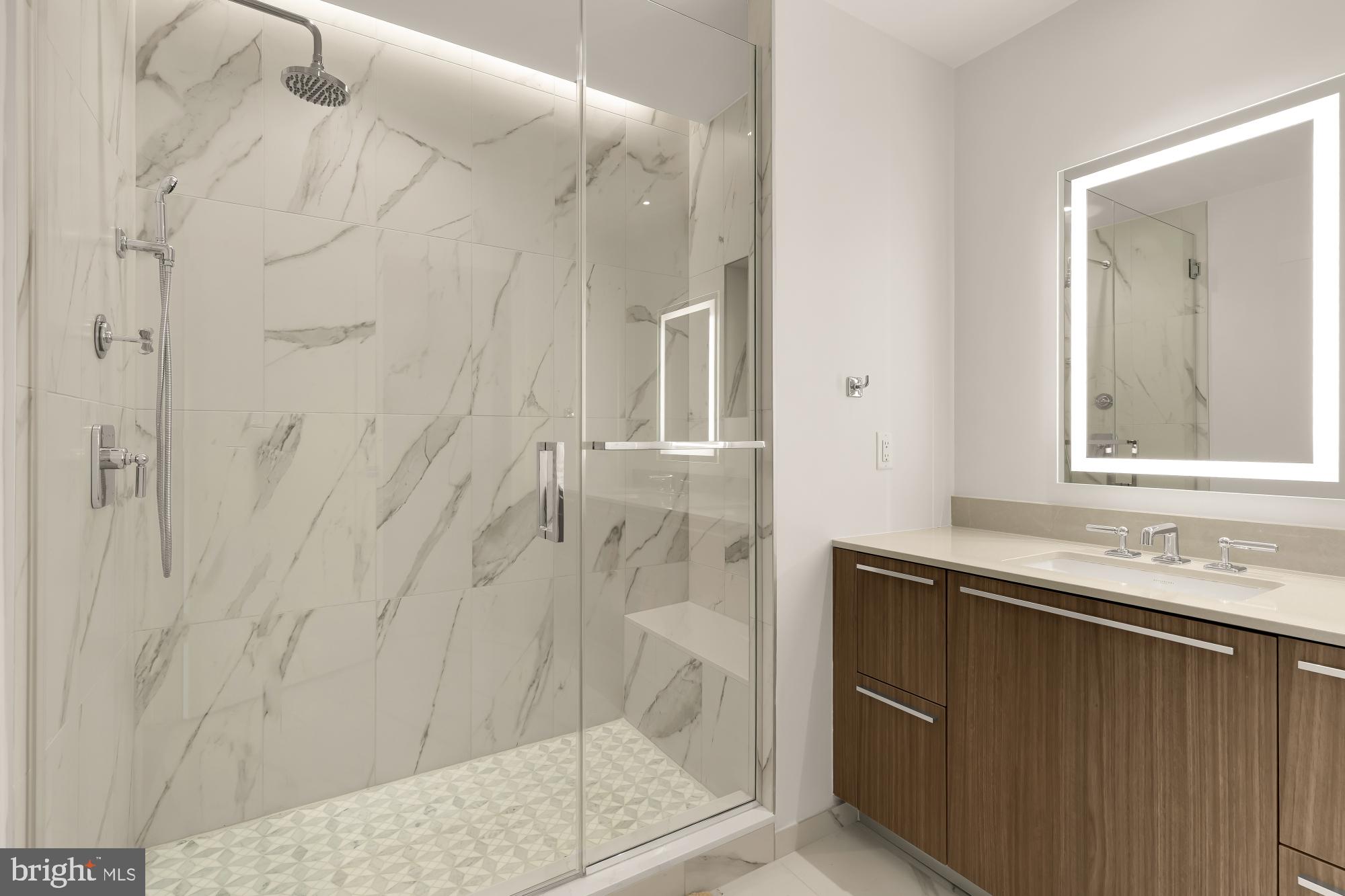 1201 N ROYAL STREET 206