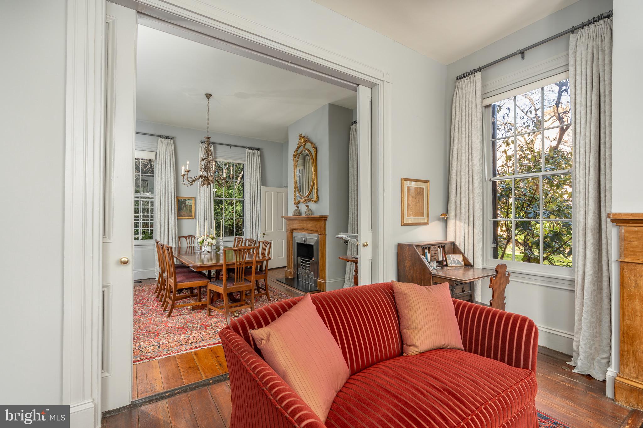 616 FORT WILLIAMS PARKWAY