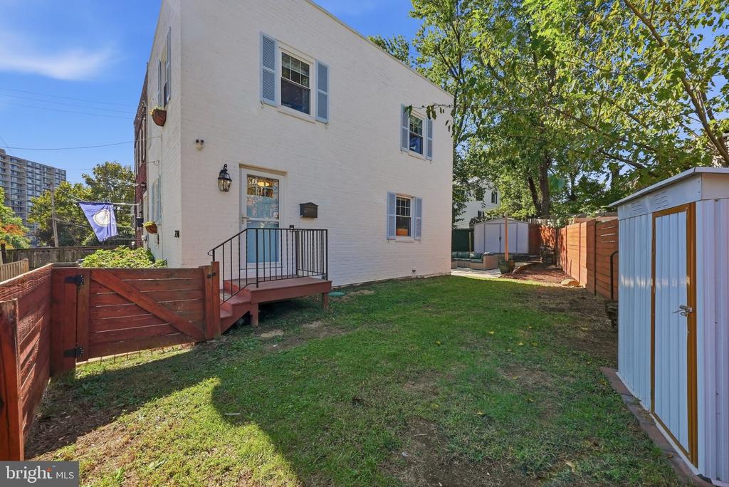 230 ASPEN STREET