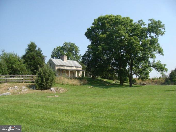2884 BORDEN'S SPRING ROAD