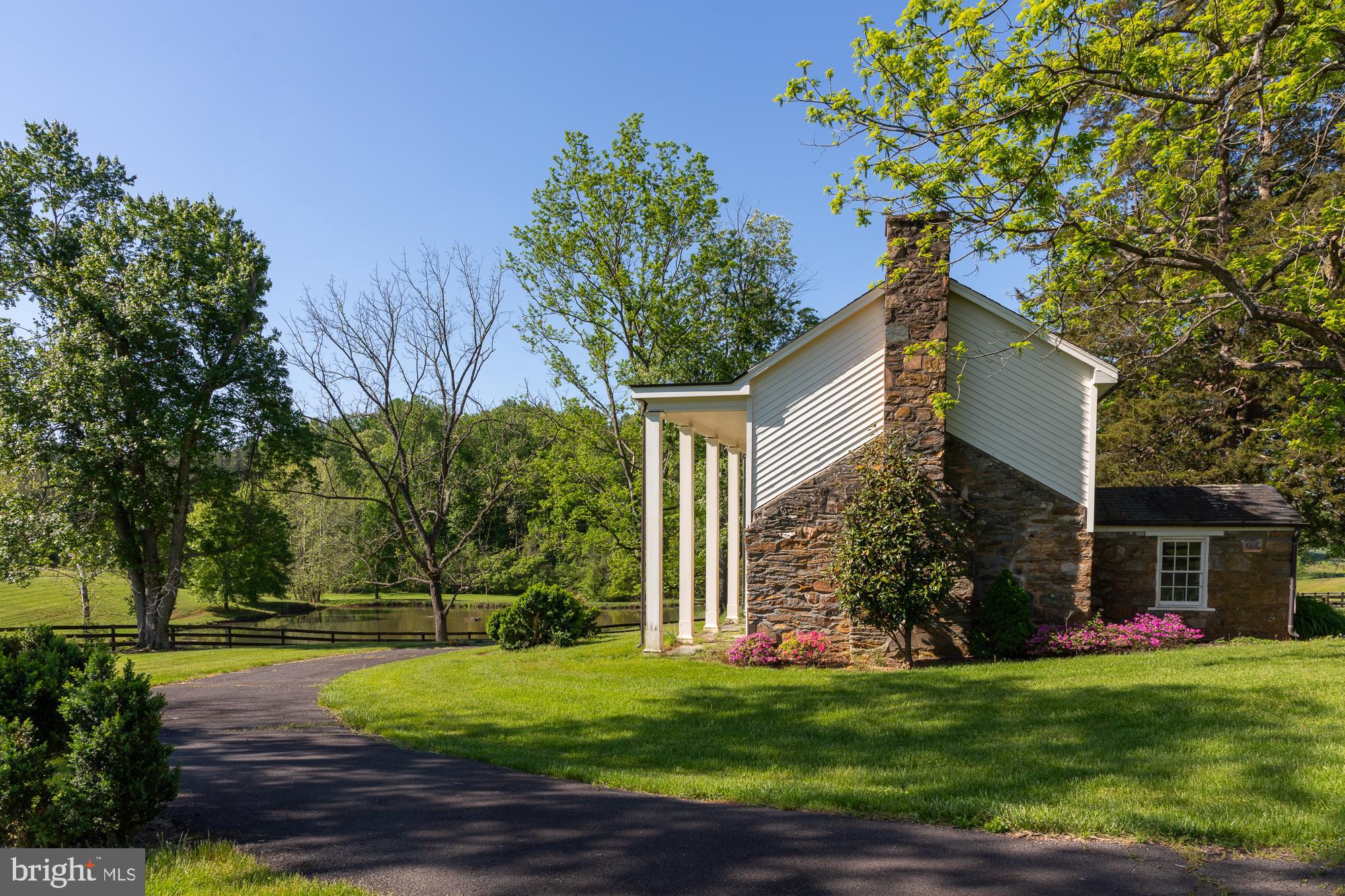 7500 IRONWOOD LANE