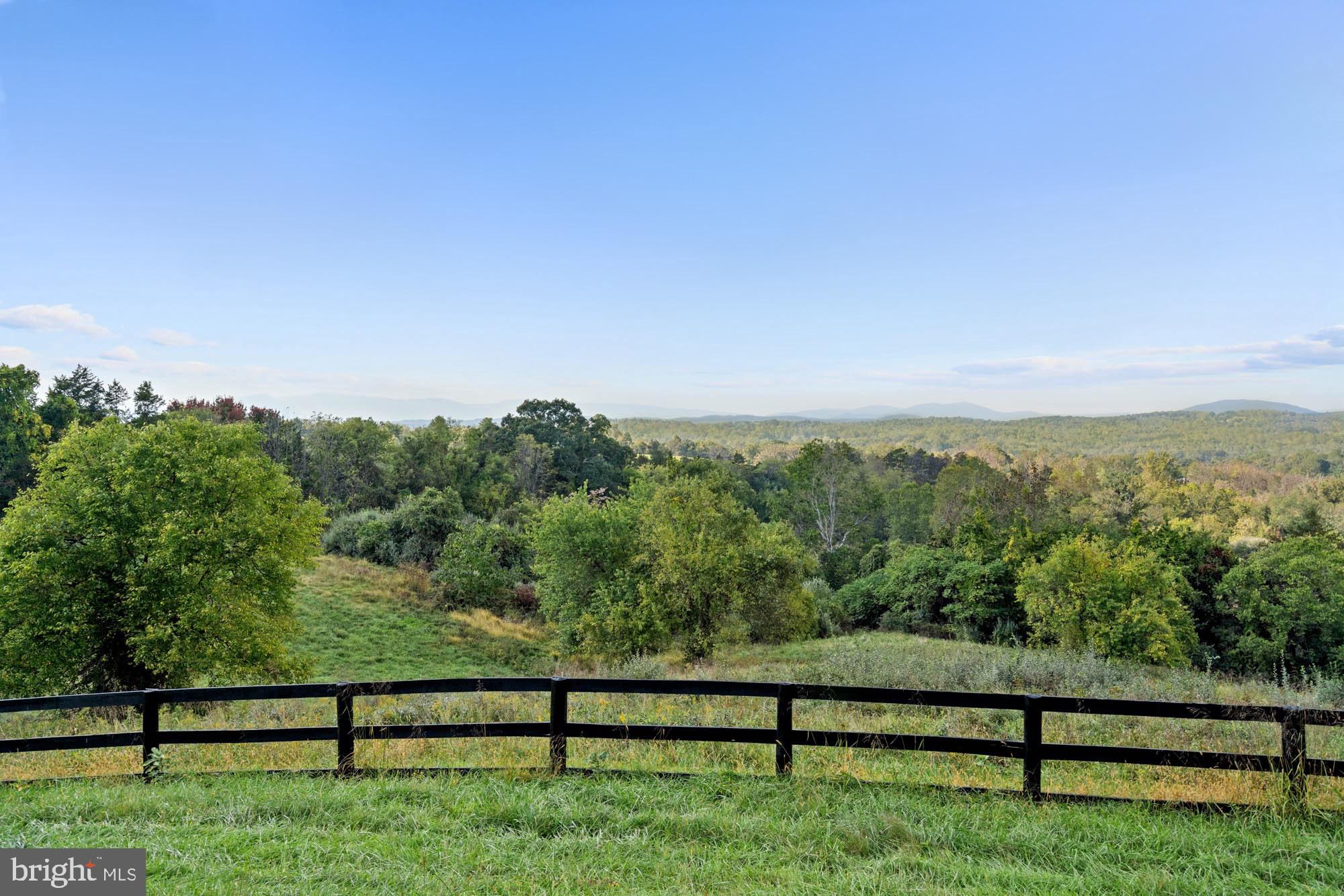 8520 CANNONBALL GATE ROAD