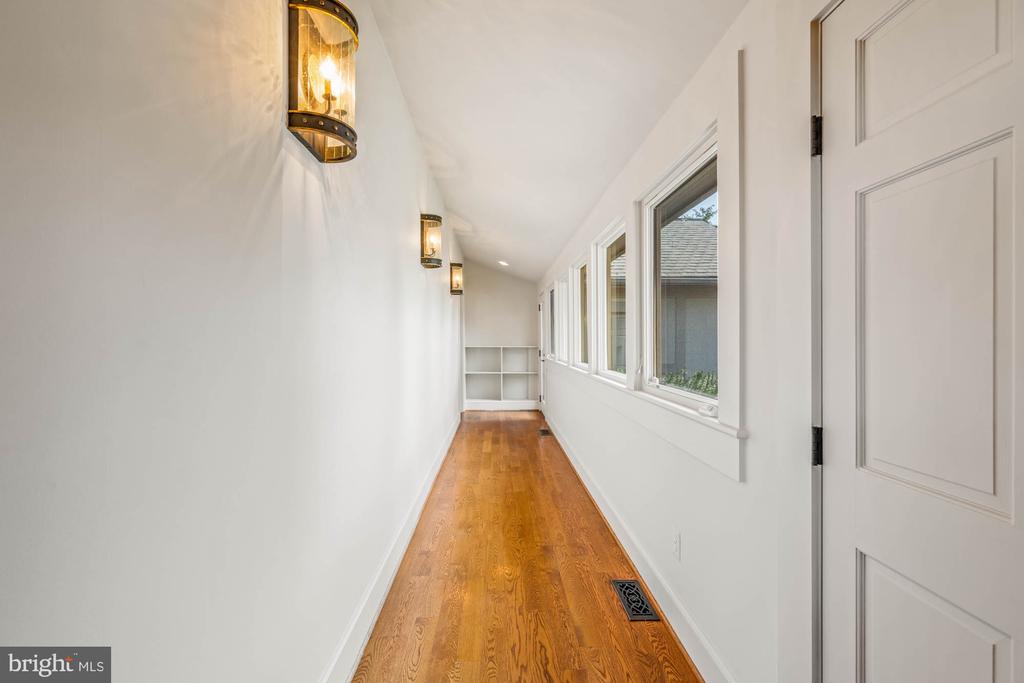 8520 CANNONBALL GATE ROAD
