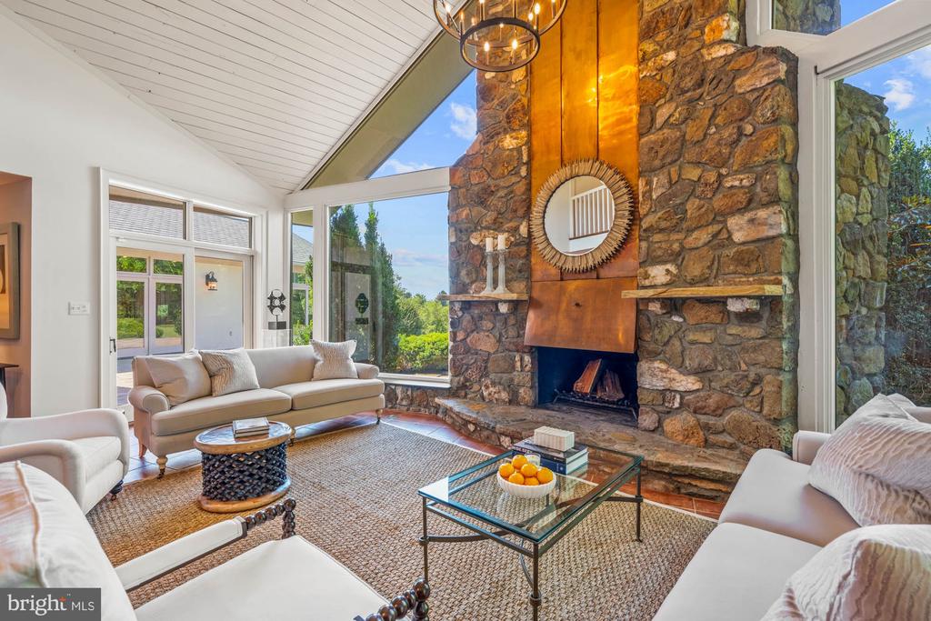 8520 CANNONBALL GATE ROAD