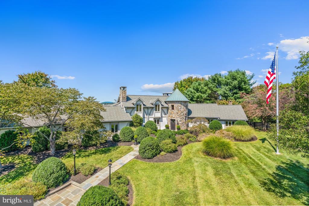 8520 CANNONBALL GATE ROAD
