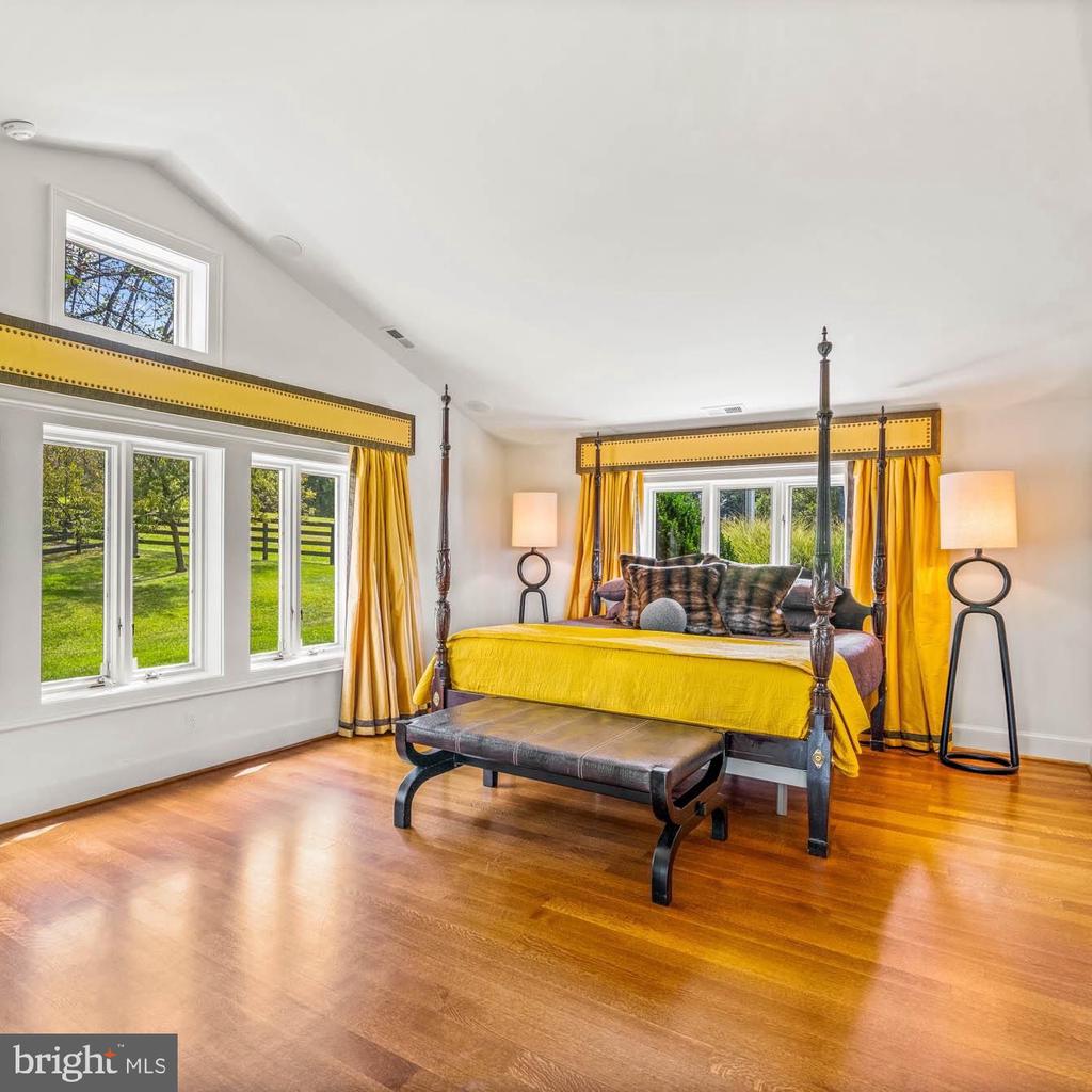 8520 CANNONBALL GATE ROAD