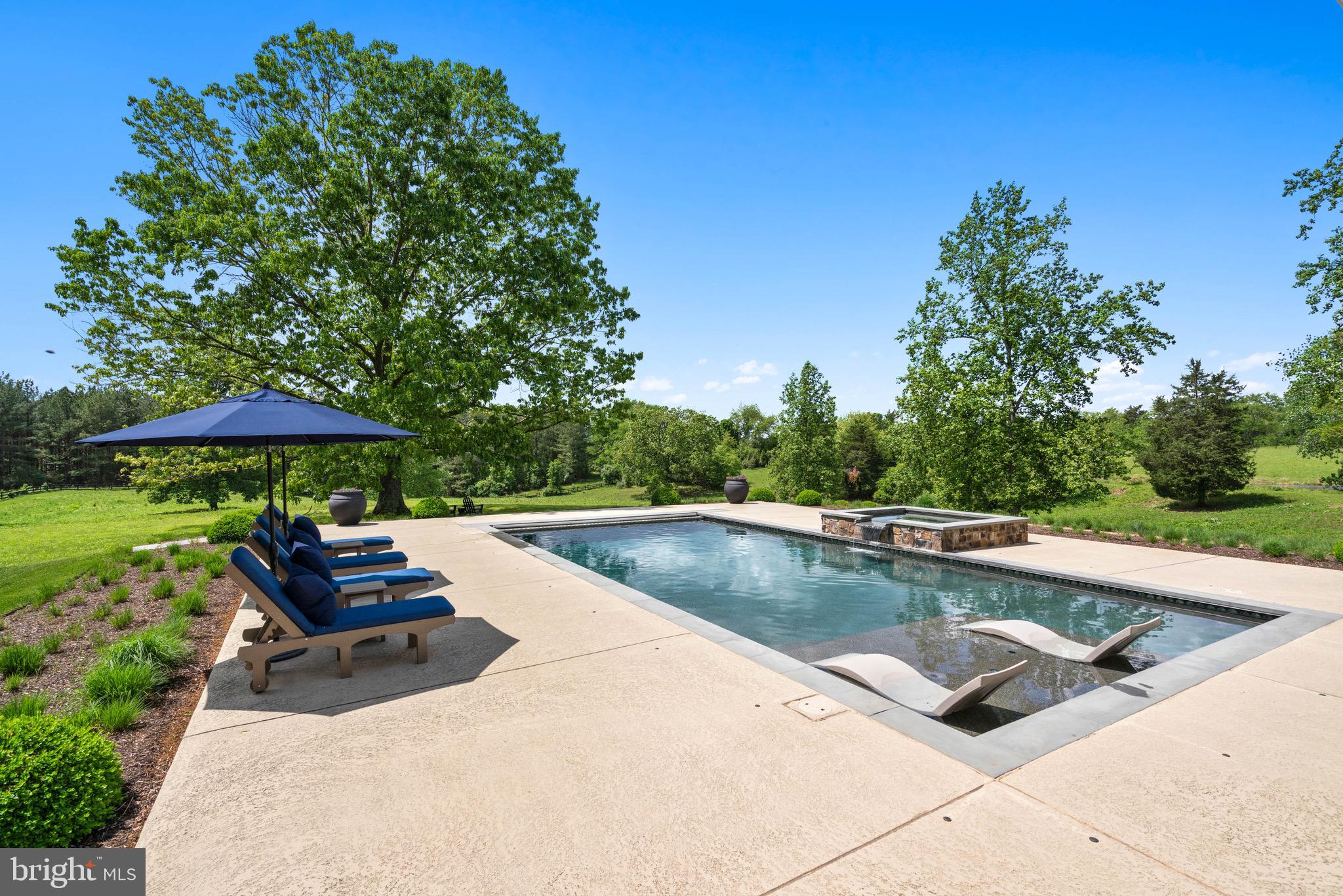 8398 LEES RIDGE ROAD