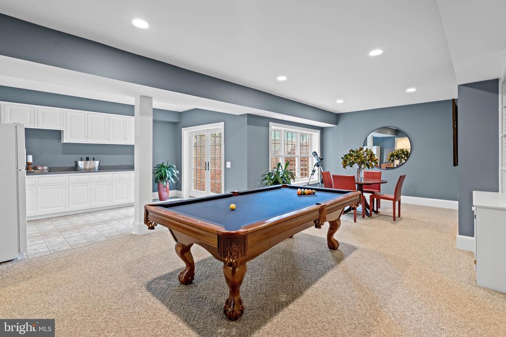 8398 LEES RIDGE ROAD