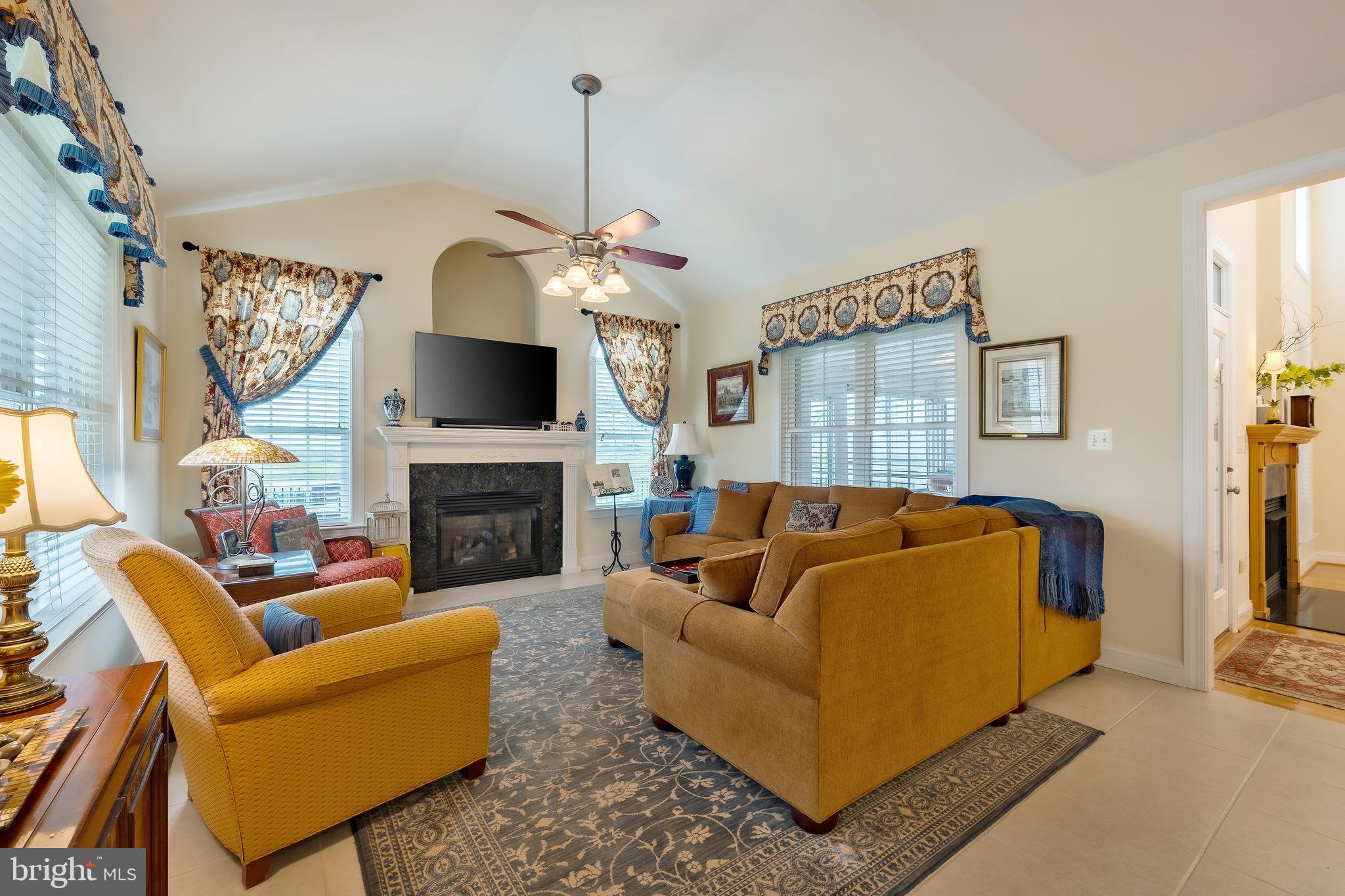 116 CORA LANE