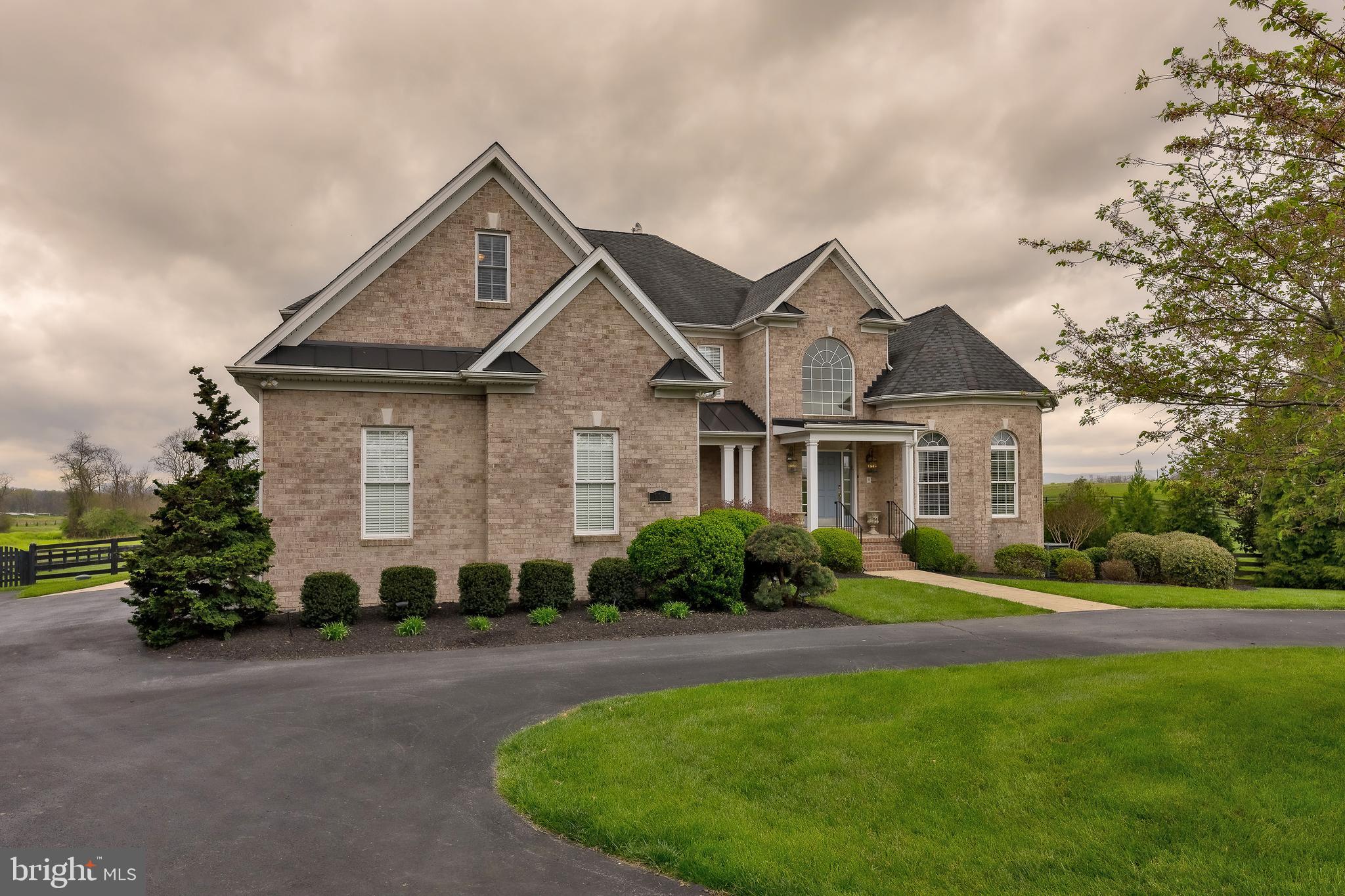116 CORA LANE