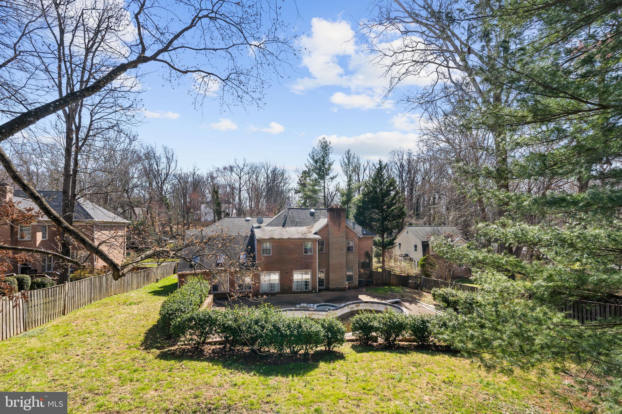 7332 OLD DOMINION DRIVE