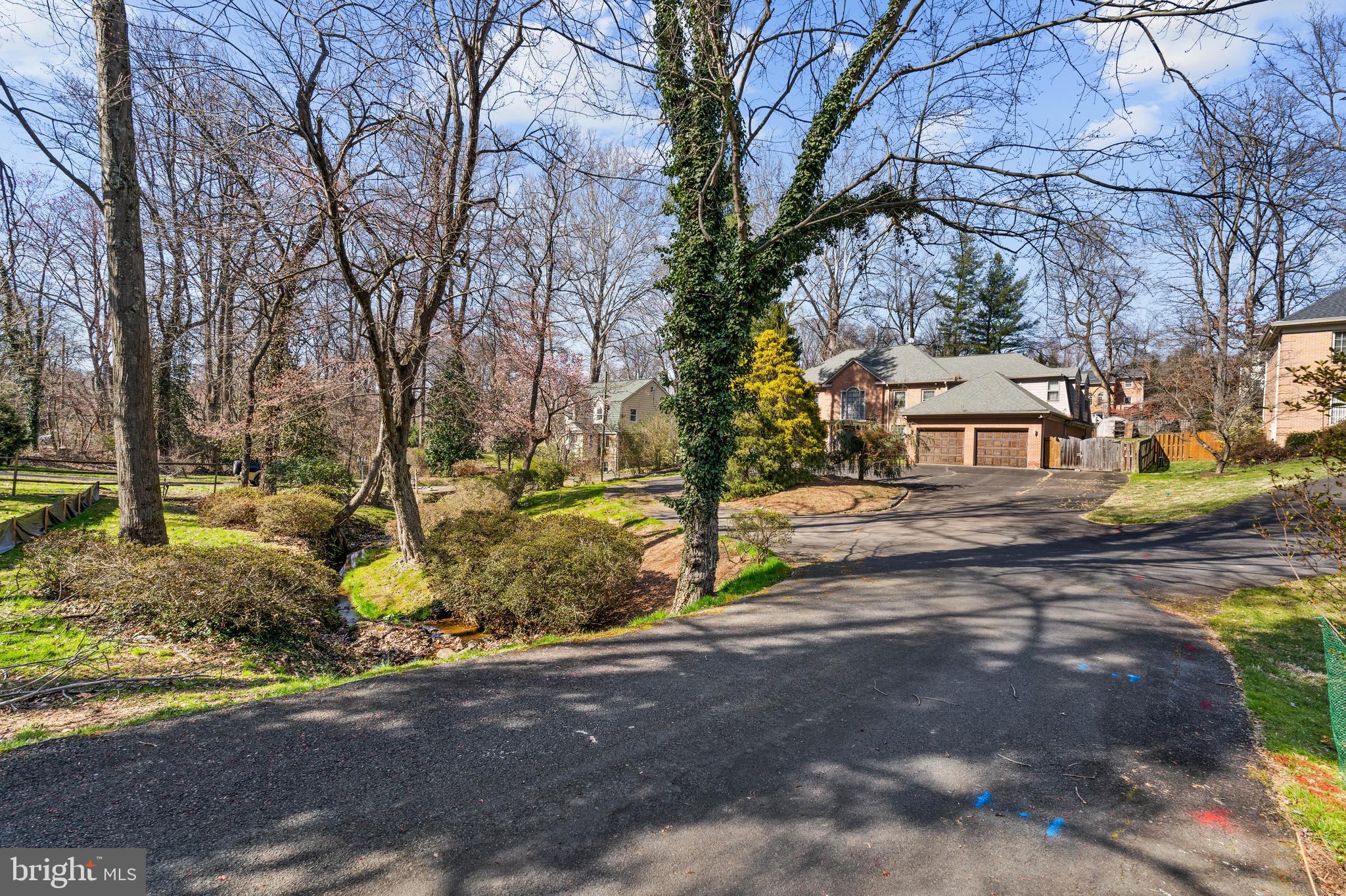 7332 OLD DOMINION DRIVE