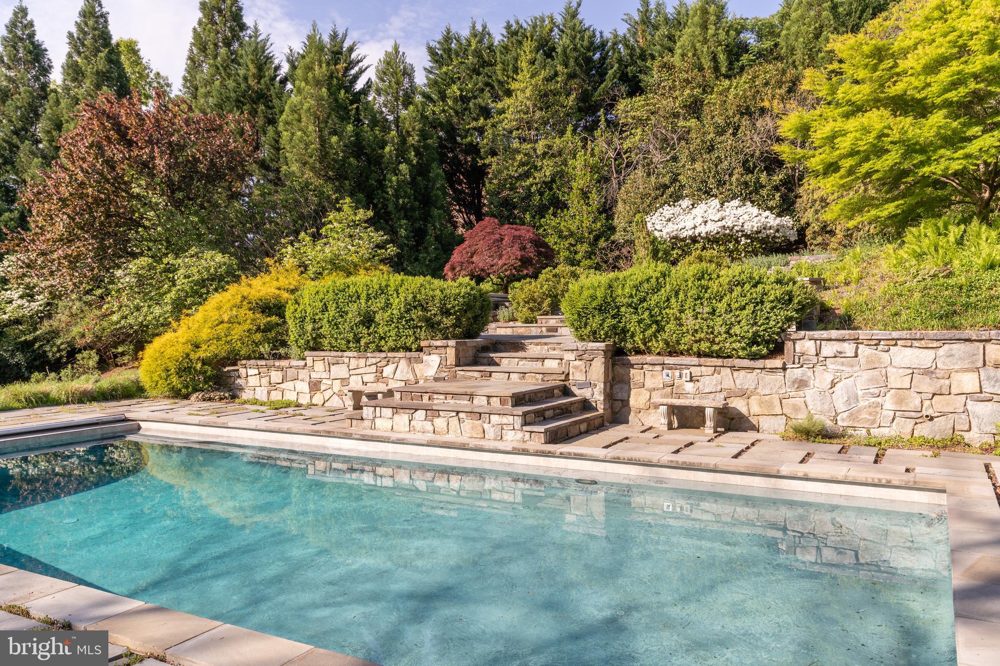 1463 KIRBY ROAD