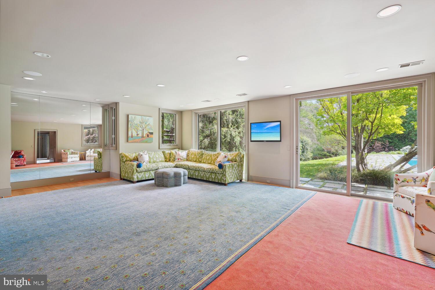 1463 KIRBY ROAD