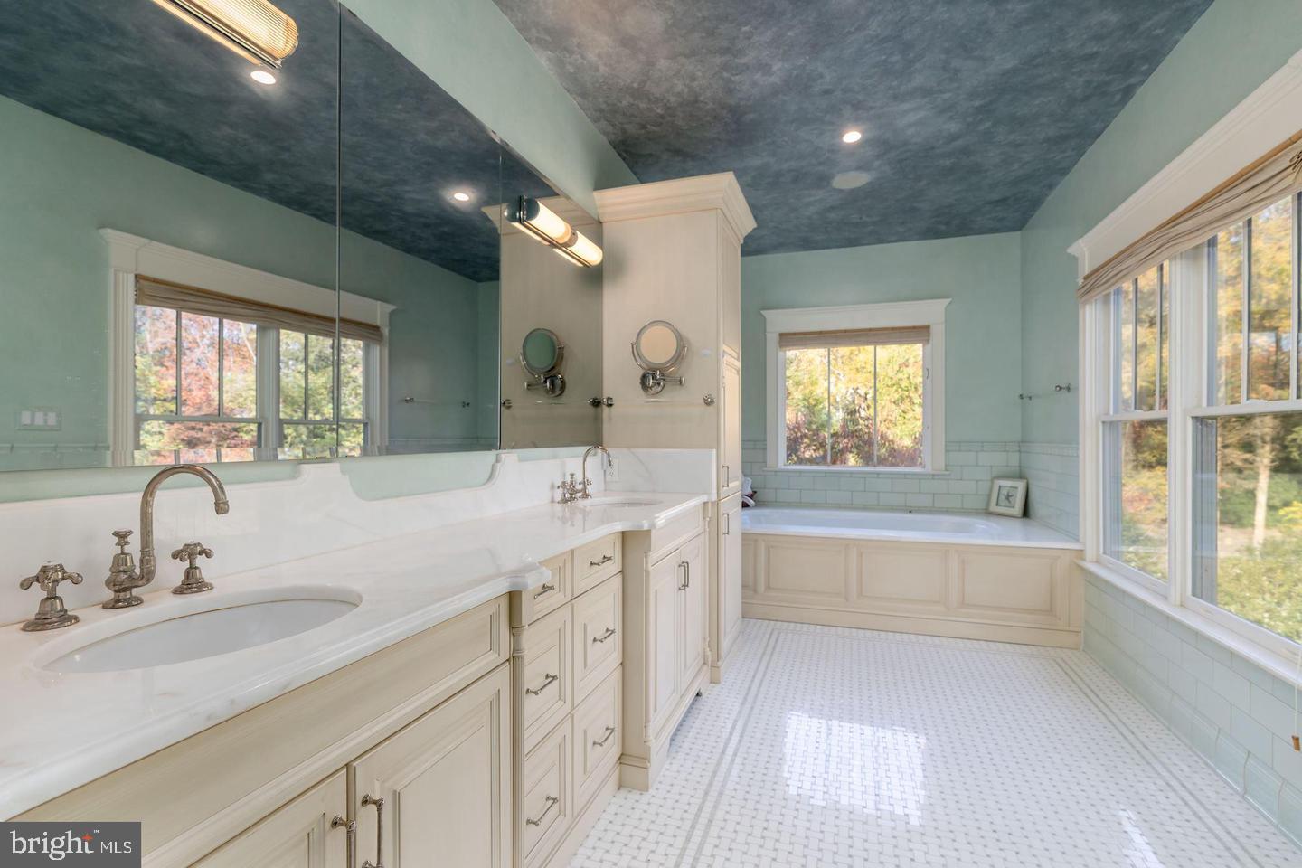 833 HERBERT SPRINGS ROAD