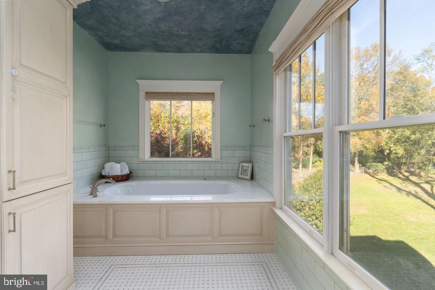 833 HERBERT SPRINGS ROAD