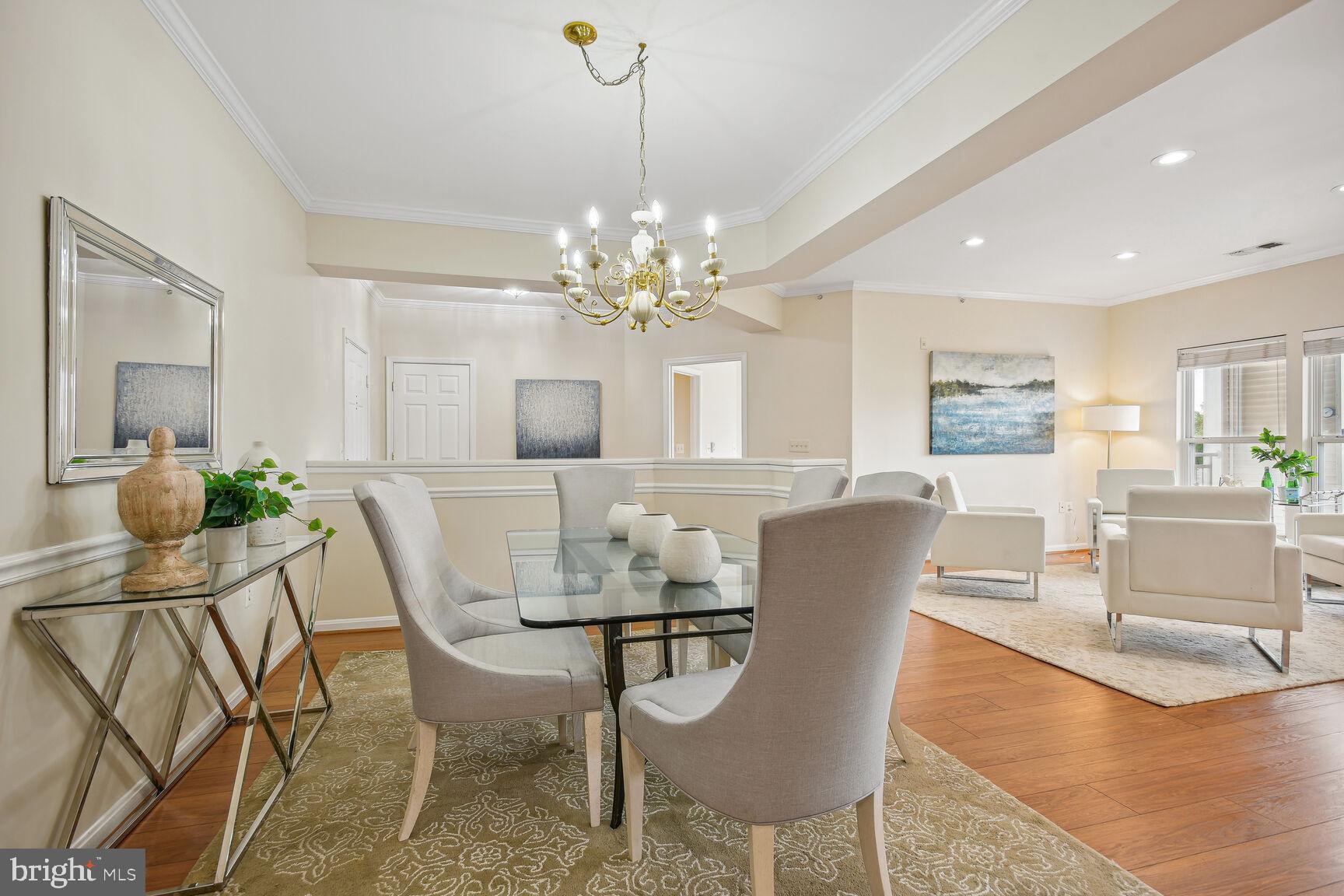 2931 DEER HOLLOW WAY 405/406