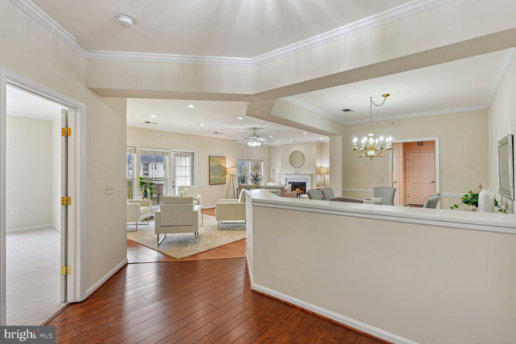 2931 DEER HOLLOW WAY 405/406