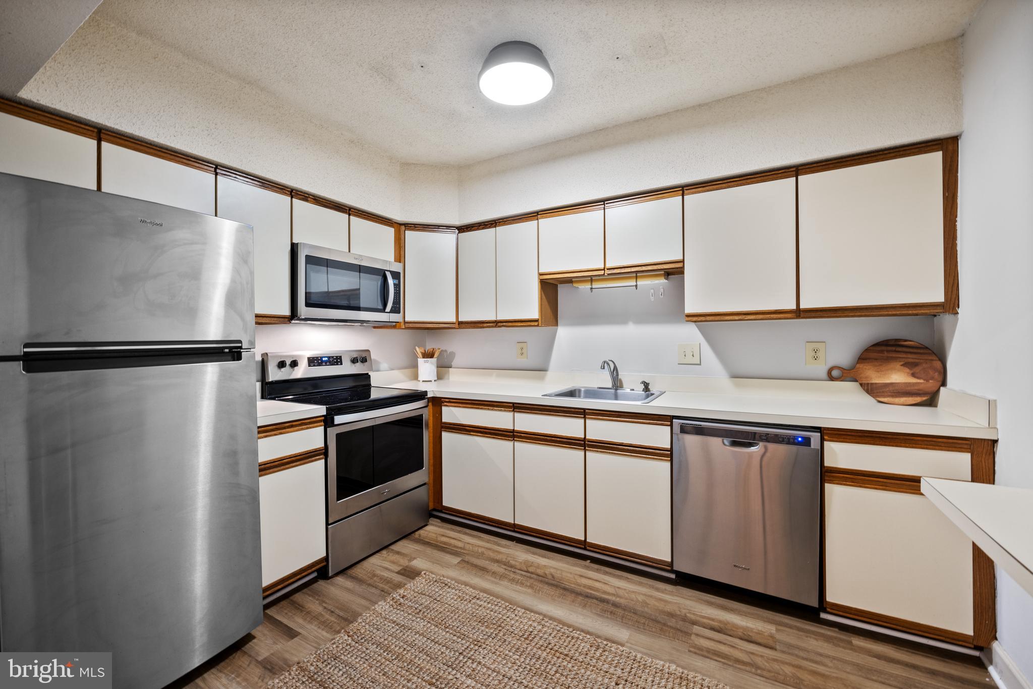 5505 SEMINARY ROAD 619-N