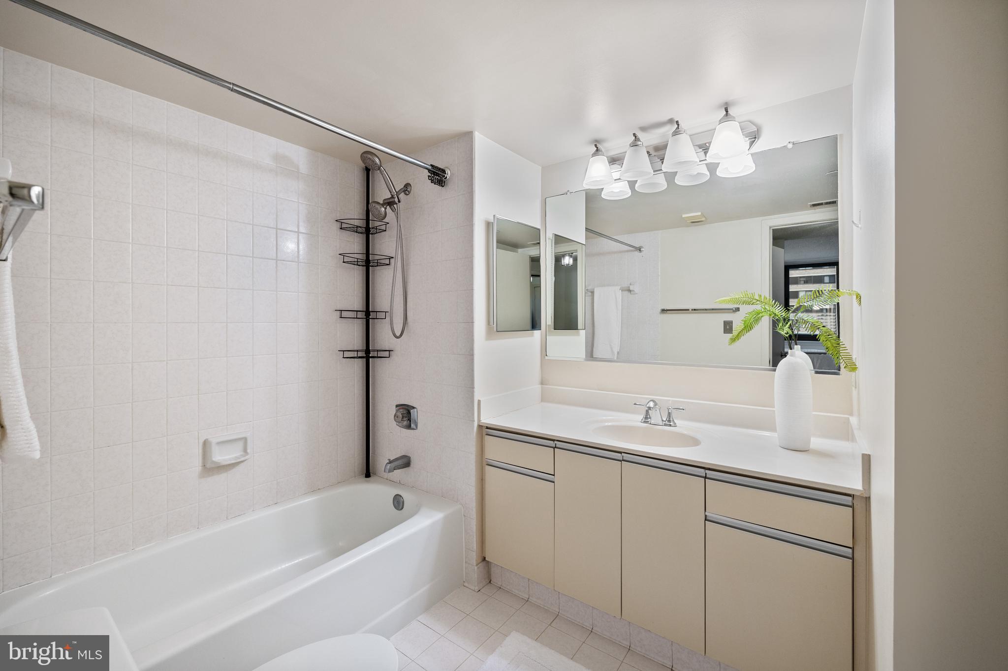 5505 SEMINARY ROAD 619-N