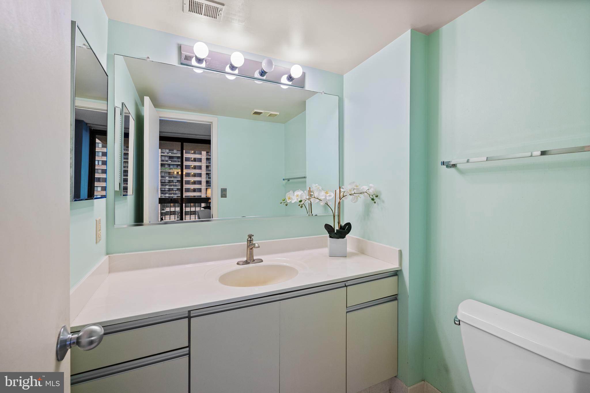 5505 SEMINARY ROAD 619-N