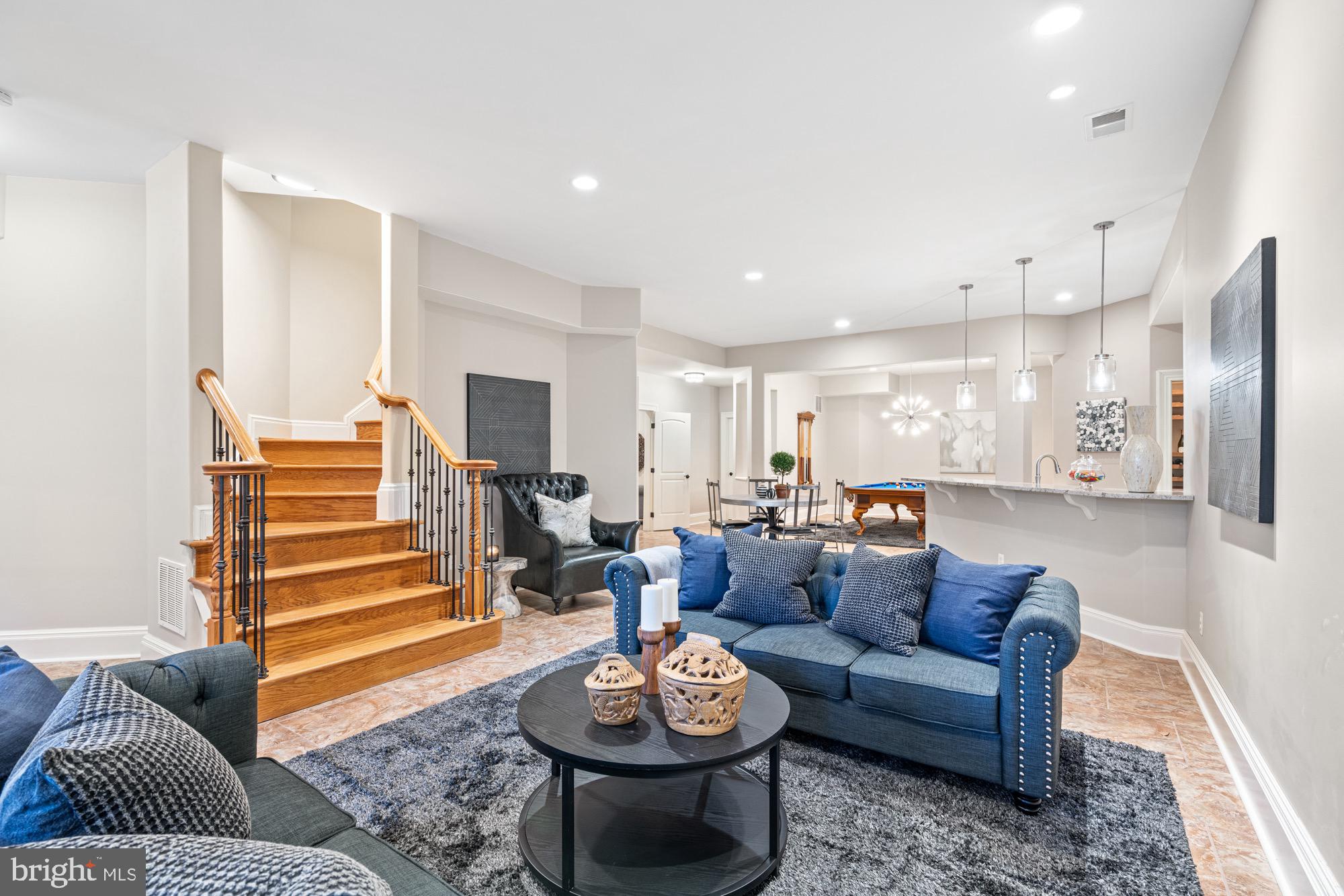 1211 CORBIN COURT