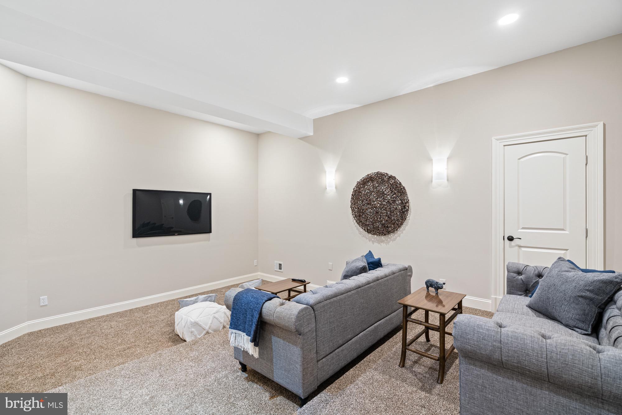 1211 CORBIN COURT