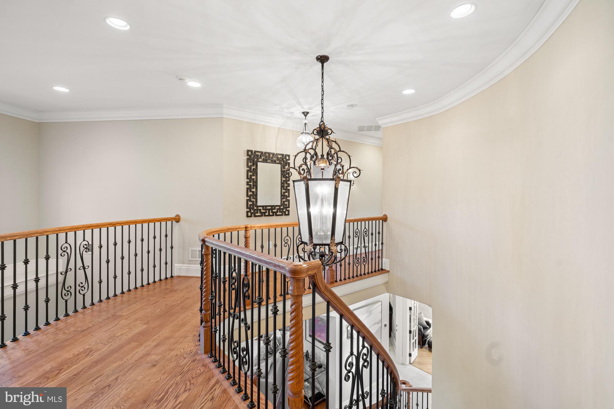 1211 CORBIN COURT