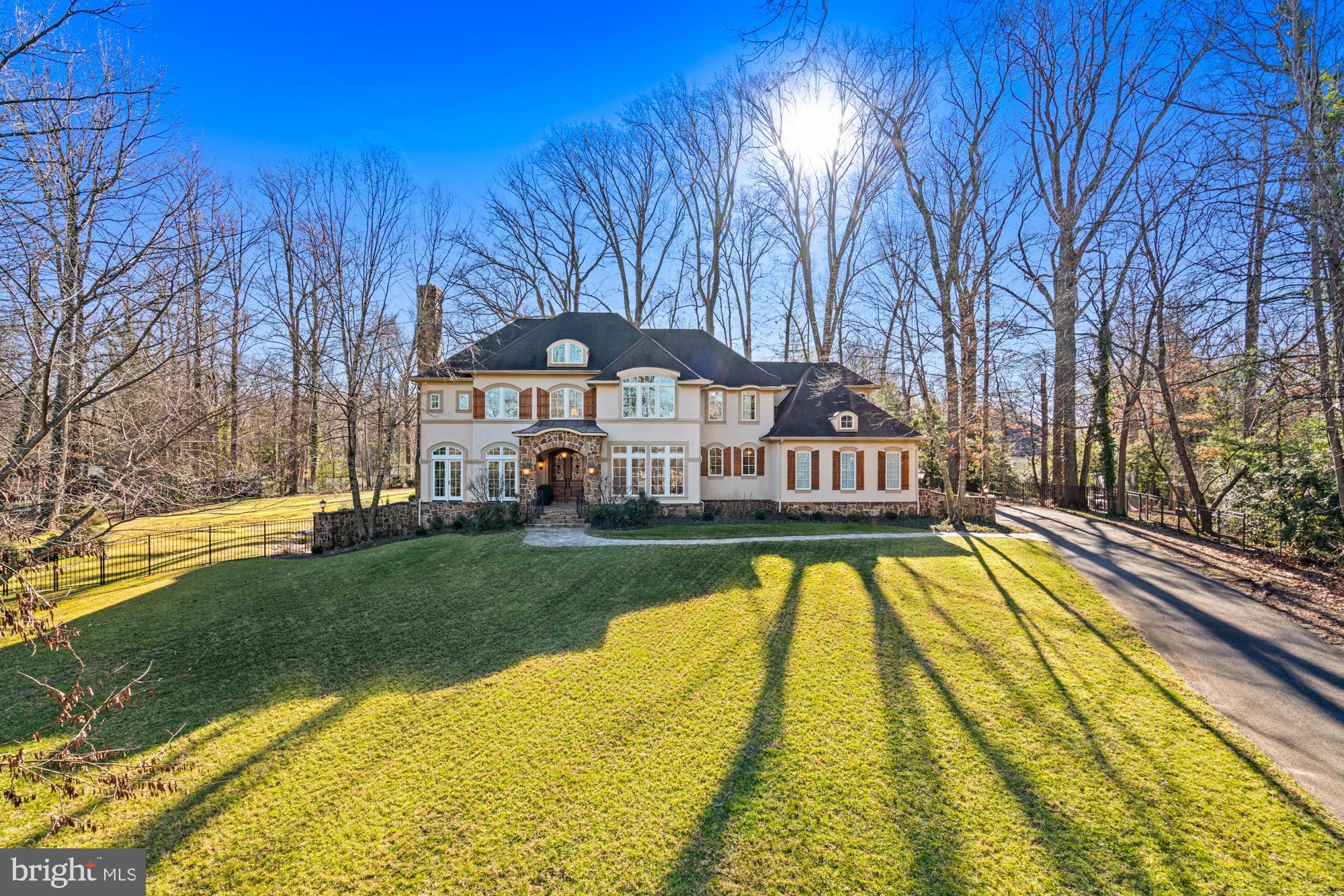 1211 CORBIN COURT